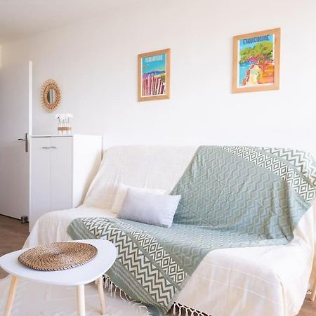 Charmant A 600 M Des Plages Proche Des Commerces Lesclesdenicole Carqueiranne Exteriör bild