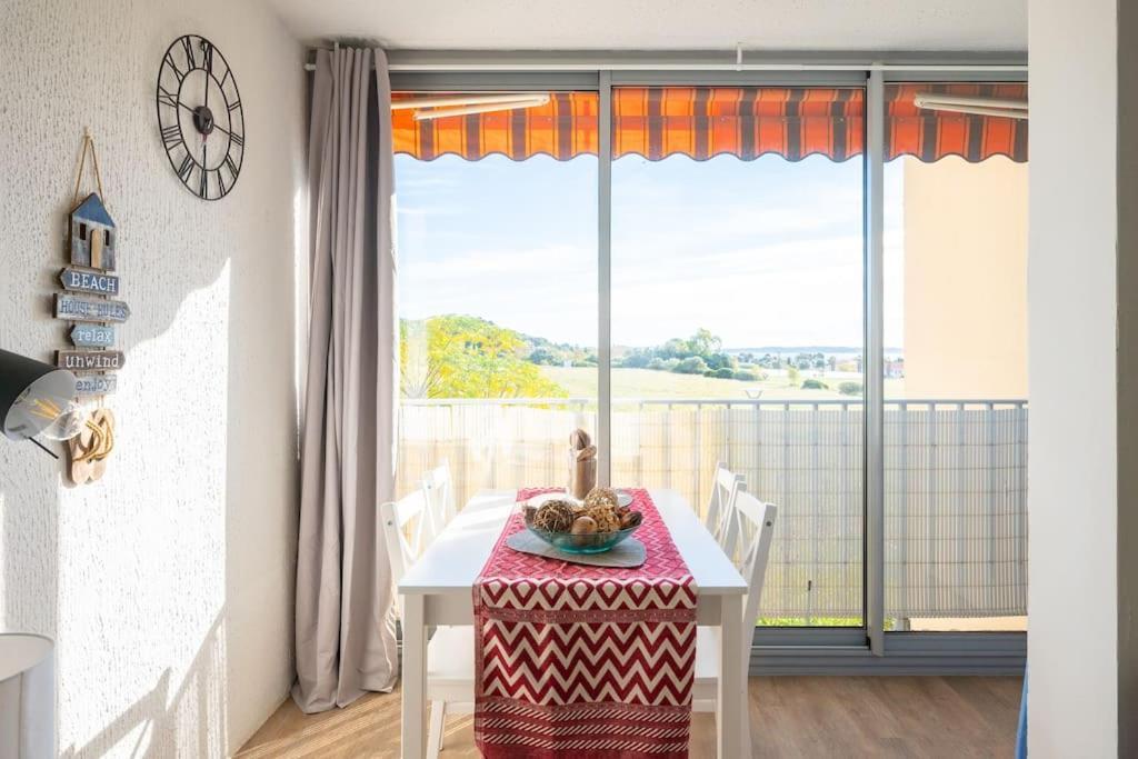 Charmant A 600 M Des Plages Proche Des Commerces Lesclesdenicole Carqueiranne Exteriör bild